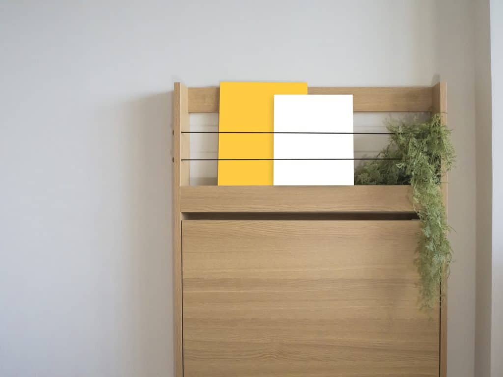 présentoir sur étagère